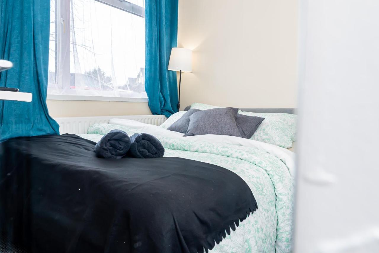 Shirley House 3, Guest House, Self Catering, Self Check In With Smart Locks, Use Of Fully Equipped Kitchen, Close To City Centre, Ideal For Longer Stays, Walking Distance To Bat, 20 Min Drive To Fawley Refinery, Excellent Transport Links サウサンプトン エクステリア 写真