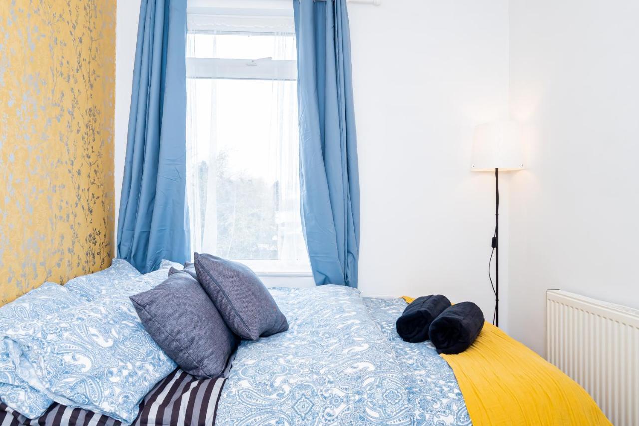 Shirley House 3, Guest House, Self Catering, Self Check In With Smart Locks, Use Of Fully Equipped Kitchen, Close To City Centre, Ideal For Longer Stays, Walking Distance To Bat, 20 Min Drive To Fawley Refinery, Excellent Transport Links サウサンプトン エクステリア 写真